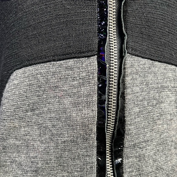 Nicholai by Nicky Hilton zip front wool dress - Picture 5 of 12